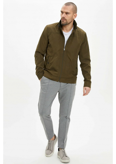 Defacto Sezonowy cienki płaszcz Slim Fit zapinany na zamek