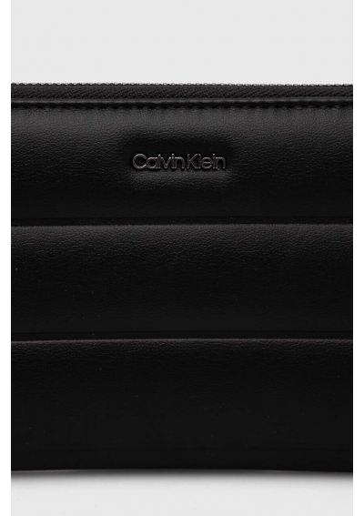 Calvin Klein portfel damski kolor czarny K60K612199