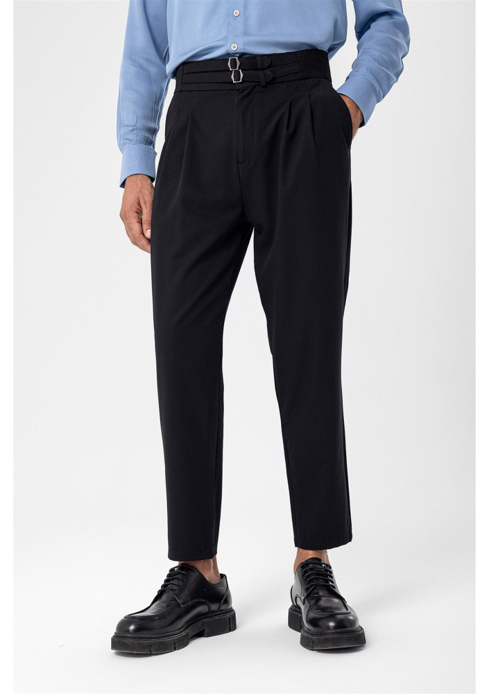 Antioch Czarne Spodnie z Wysokim Stanem i Klamrą Z Plisowanej Tkaniny