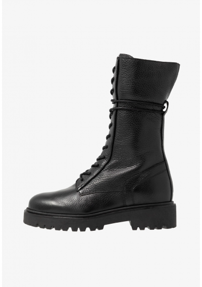 Zign Kozaki na platformie