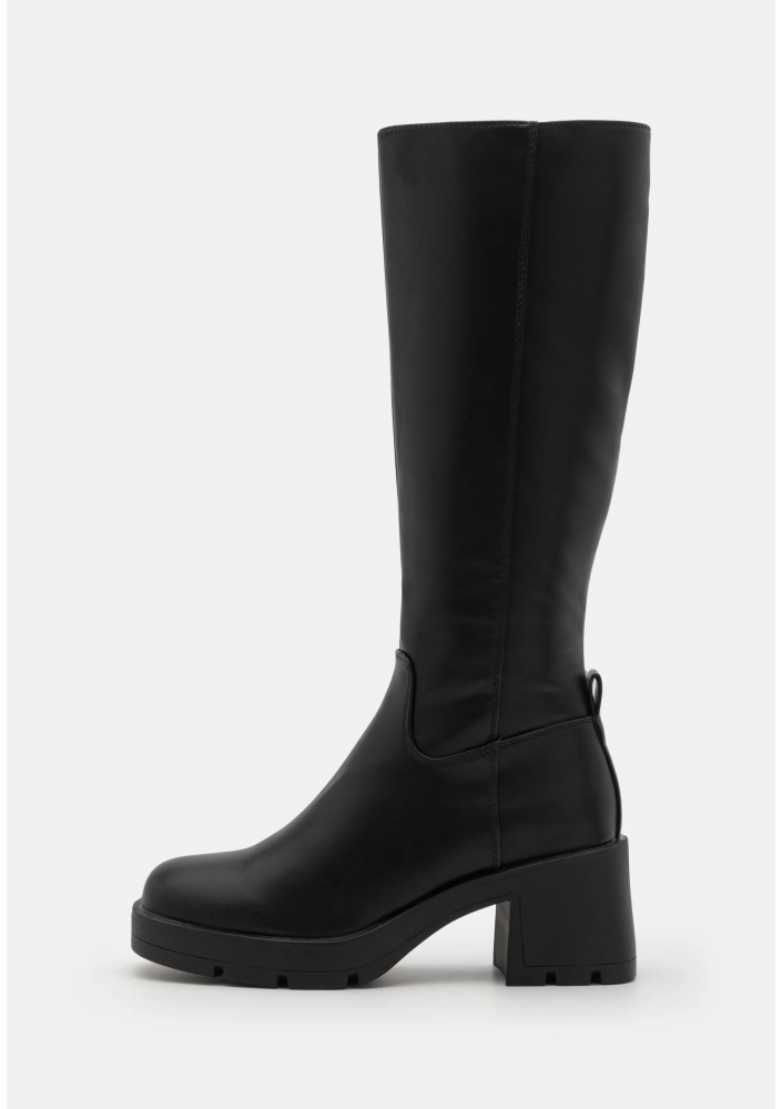 Even&Odd Buty na platformie