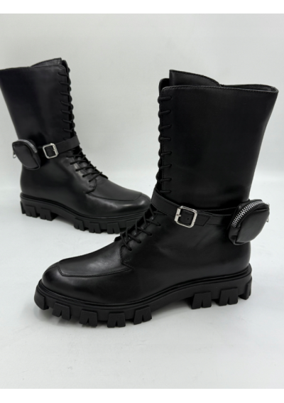 Lazamani kozaki damskie czarne z saszetką