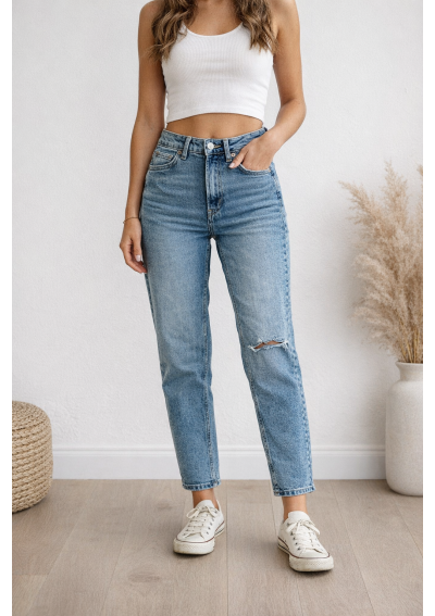 PULL &amp; BEAR slim mom jeansy