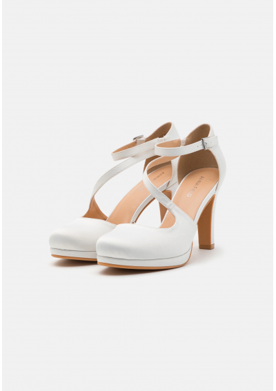 Anna Field - Szpilki