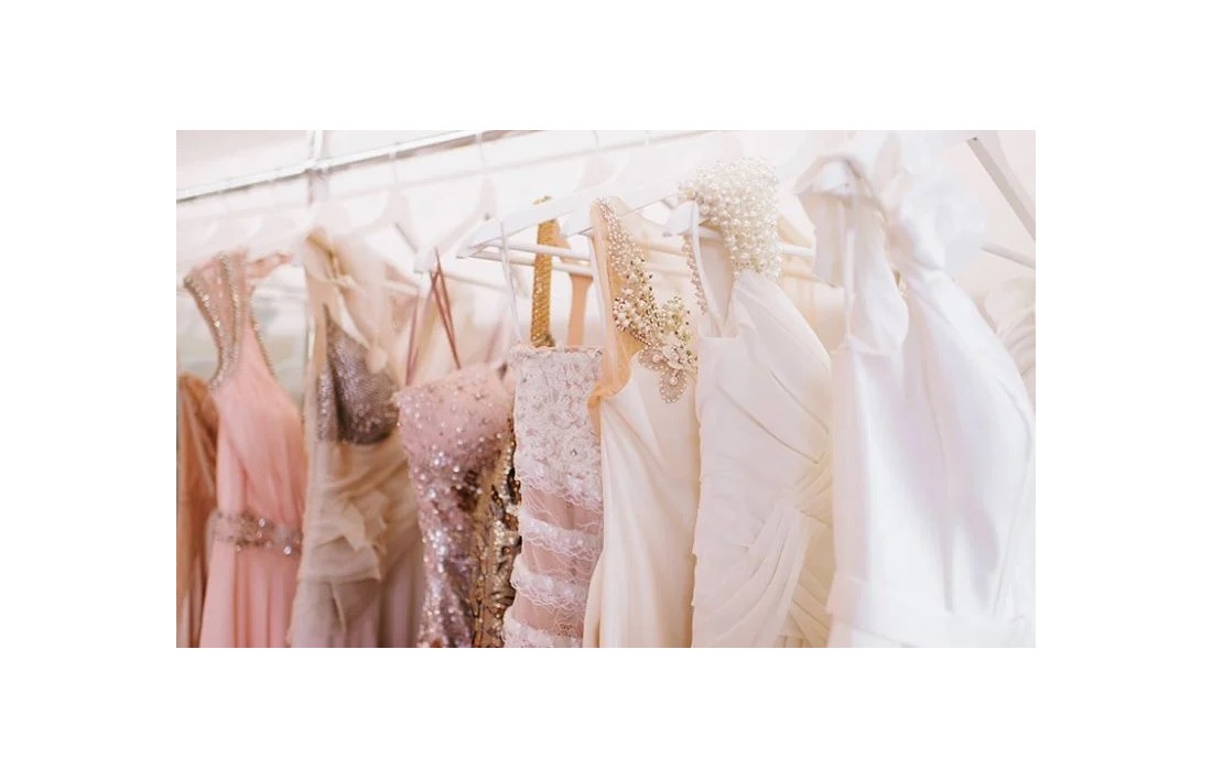 Czy w outlecie znajdziesz wymarzoną sukienkę na wesele?